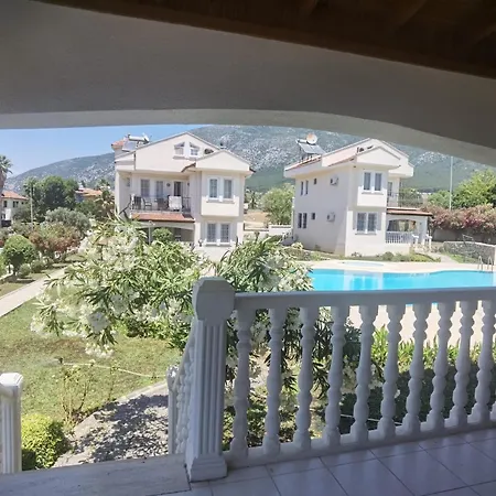 Magnolia Vacation House, First Floor Holiday home *